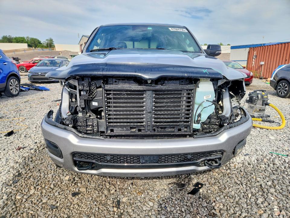 47084756 :رقم المزاد ، 1C6SRFFP3SN560579 vin ، 2025 Ram 1500 مزاد بيع
