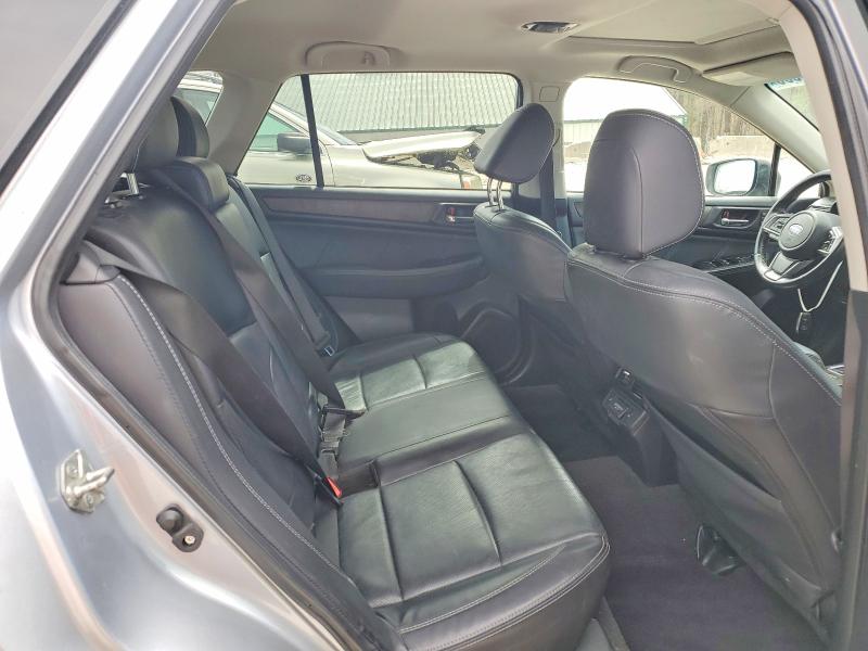 48459586 :رقم المزاد ، 4S4BSANC9J3303236 vin ، 2018 Subaru Outback مزاد بيع
