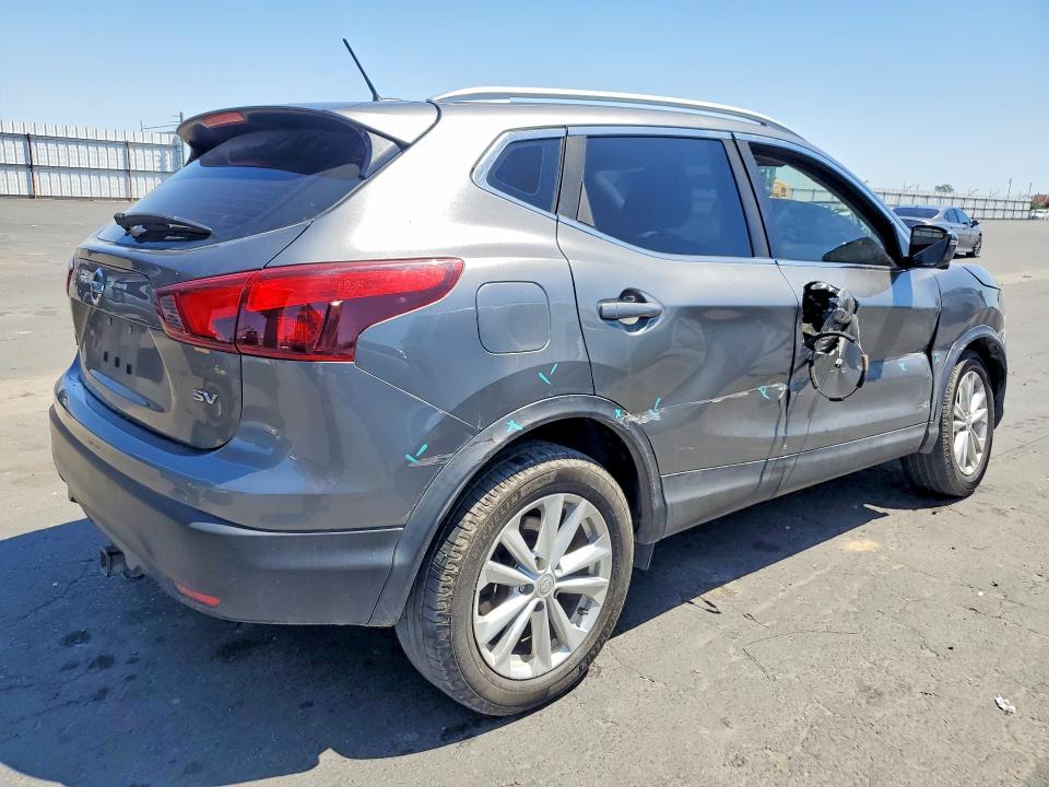 Продажа на аукционе авто 2017 Nissan Rogue Sport, vin: JN1BJ1CP5HW030868, номер лота: 51551576