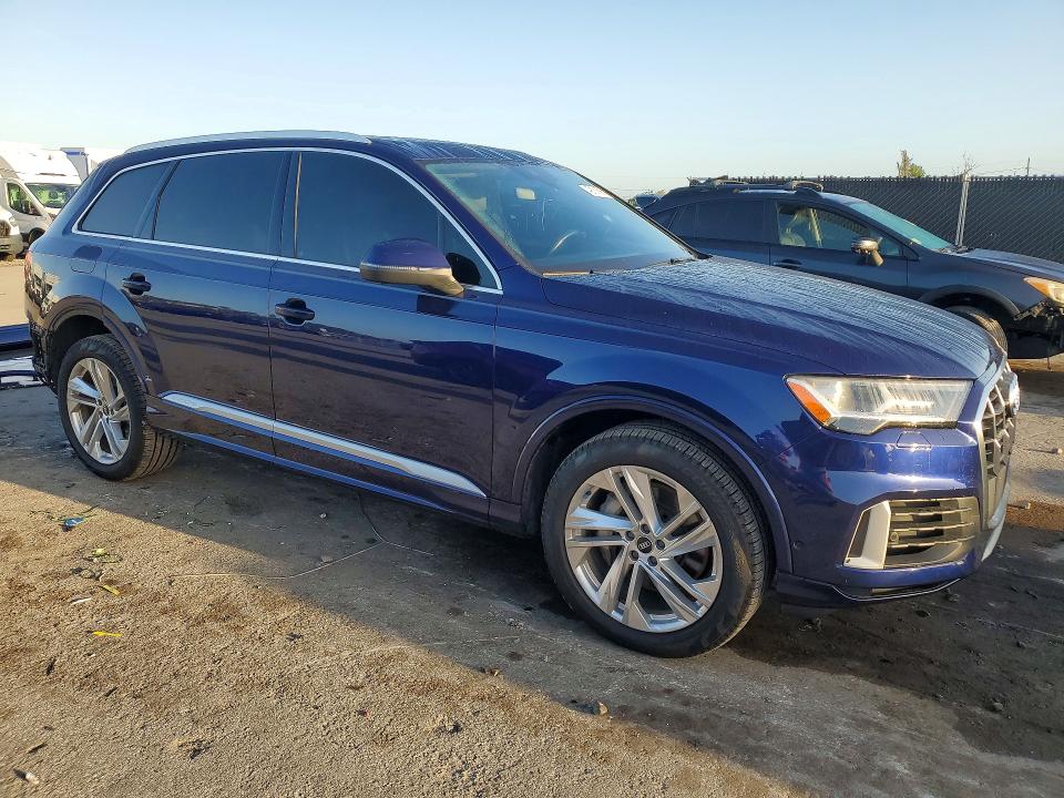 49161696 :رقم المزاد ، WA1LXAF7XMD016735 vin ، 2021 Audi Q7 مزاد بيع