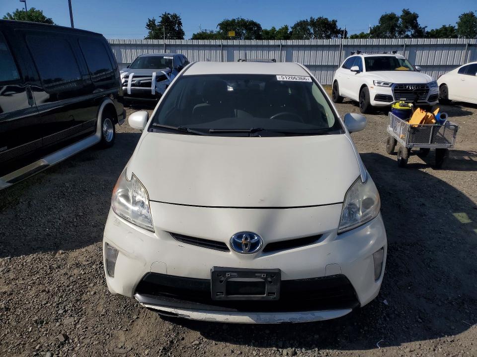 51206366 :رقم المزاد ، JTDKN3DU1F0484861 vin ، 2015 Toyota Prius مزاد بيع