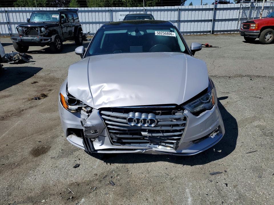 Продажа на аукционе авто 2015 Audi A3, vin: WAUEFGFF2F1114588, номер лота: 50256806