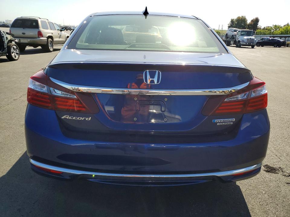 Продажа на аукционе авто 2017 Honda Accord, vin: JHMCR6F70HC005685, номер лота: 51669866