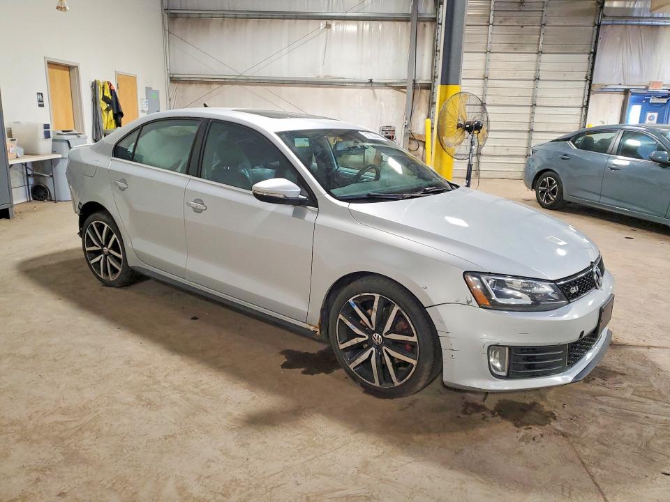 51280446 :رقم المزاد ، 3VW4A7AJ0DM210211 vin ، 2013 Volkswagen Jetta مزاد بيع