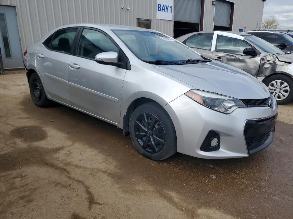 50658616 :رقم المزاد ، 5YFBURHE2FP203861 vin ، 2015 Toyota Corolla مزاد بيع