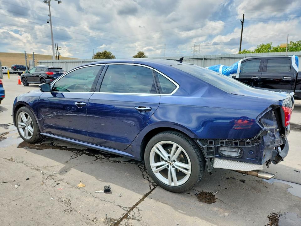 51675146 :رقم المزاد ، 1VWBV7A31FC034237 vin ، 2015 Volkswagen Passat مزاد بيع