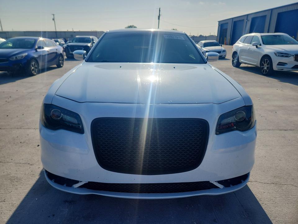 49927016 :رقم المزاد ، 2C3CCAET5DH731610 vin ، 2013 Chrysler 300c مزاد بيع