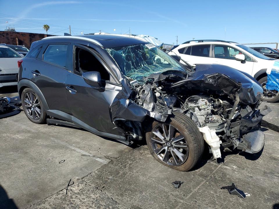 Продаж на аукціоні авто 2018 Mazda Cx-3, vin: JM1DKDC75J0313915, номер лоту: 51020856