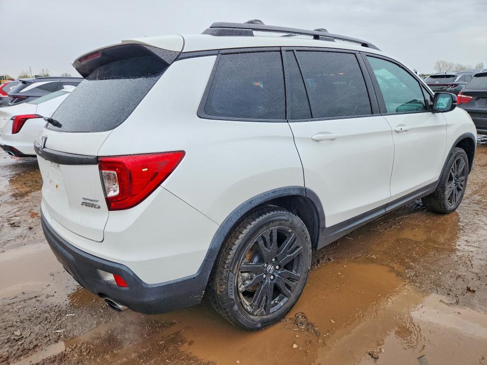 Продажа на аукционе авто 2019 Honda Passport, vin: 5FNYF8H21KB028061, номер лота: 49836016