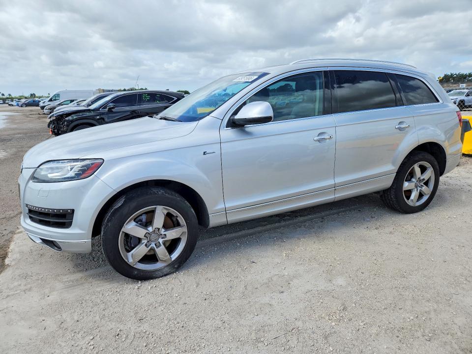 50951996 :رقم المزاد ، WA1LGAFE7FD003345 vin ، 2015 Audi Q7 مزاد بيع