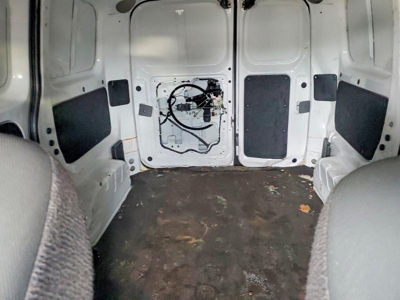 51646036 :رقم المزاد ، 3N6CM0KN4FK720104 vin ، 2015 Nissan Nv200 مزاد بيع