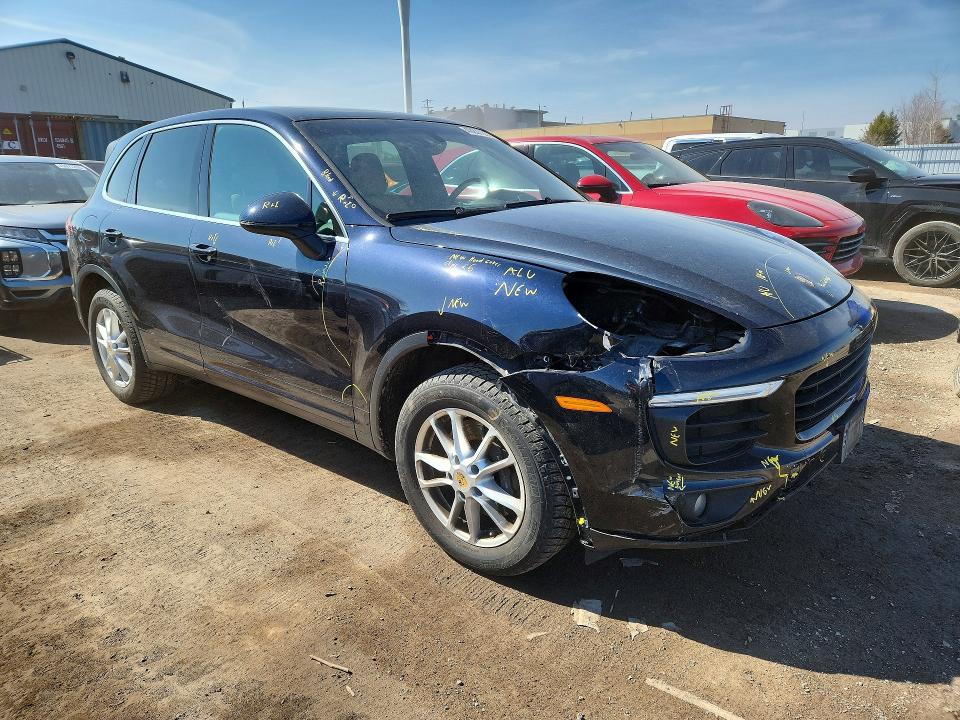 49227356 :رقم المزاد ، WP1AA2A29GKA14943 vin ، 2016 Porsche Cayenne Awd مزاد بيع