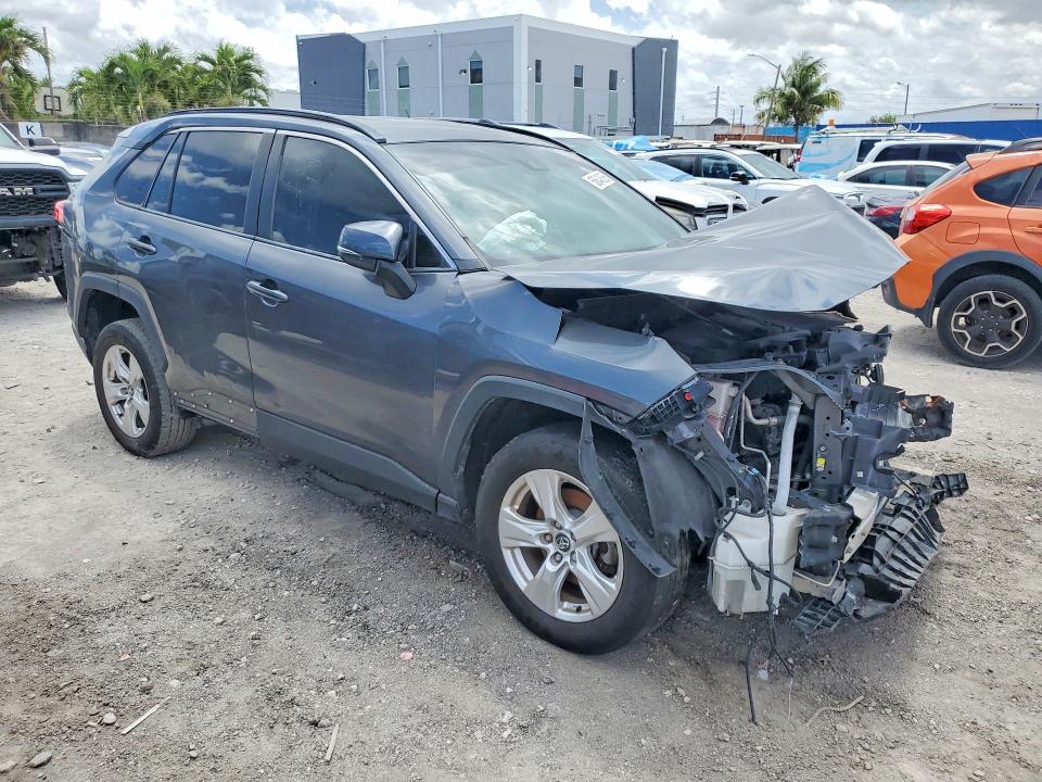 Продажа на аукционе авто 2021 Toyota Rav4, vin: 2T3P1RFV3MC159827, номер лота: 50643886