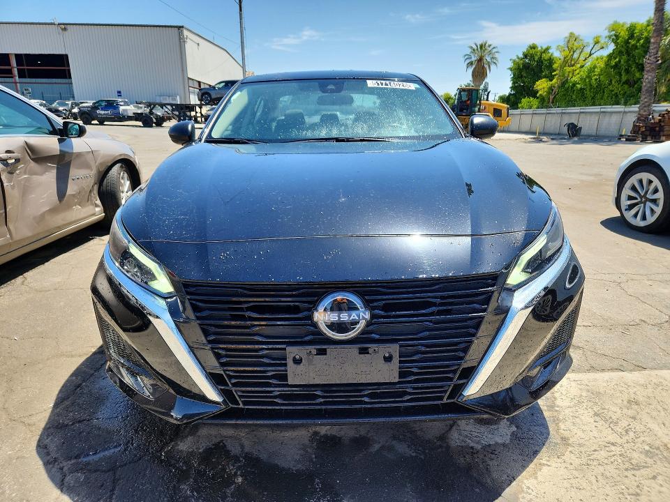 51714026 :رقم المزاد ، 1N4BL4DV5SN369378 vin ، 2025 Nissan Altima مزاد بيع