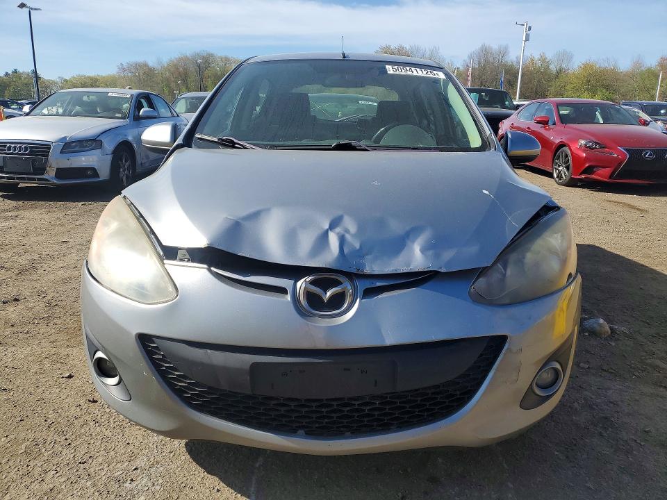 50941126 :رقم المزاد ، JM1DE1HZ5B0103266 vin ، 2011 Mazda Mazda2 مزاد بيع