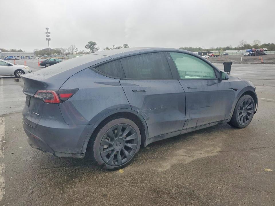 Продаж на аукціоні авто 2022 Tesla Model Y, vin: 7SAYGDEE9NF512992, номер лоту: 51252846