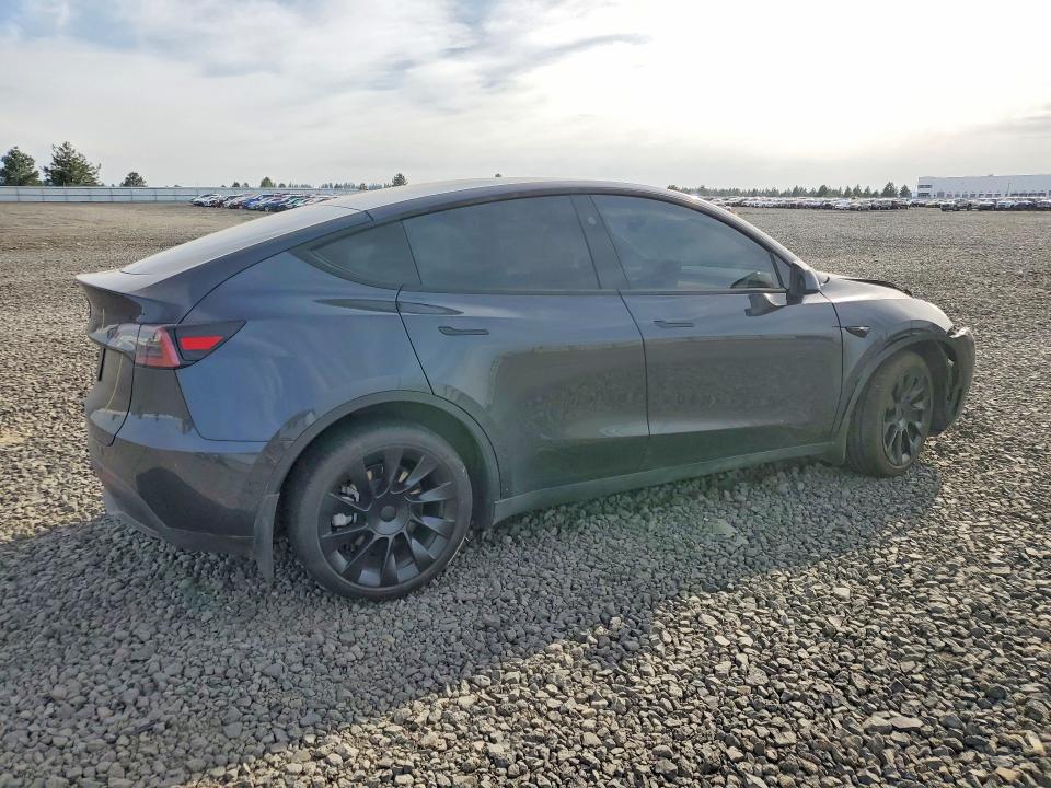 50526096 :رقم المزاد ، 7SAYGDEE3RF165178 vin ، 2024 Tesla Model Y مزاد بيع