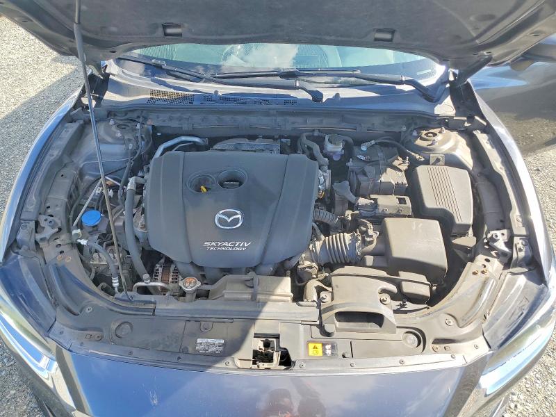 49794586 :رقم المزاد ، JM1GL1UM0J1332010 vin ، 2018 Mazda 6 مزاد بيع