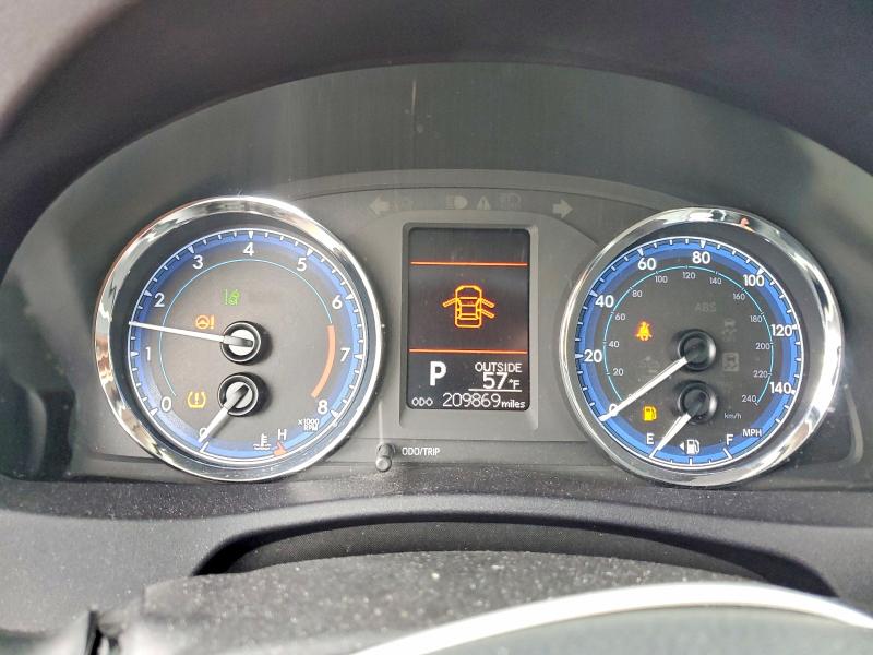 51562616 :رقم المزاد ، 2T1BURHE2HC885868 vin ، 2017 Toyota Corolla مزاد بيع