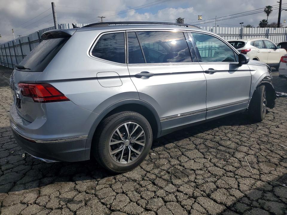 Продаж на аукціоні авто 2020 Volkswagen Tiguan, vin: 3VV3B7AX4LM093510, номер лоту: 48333216