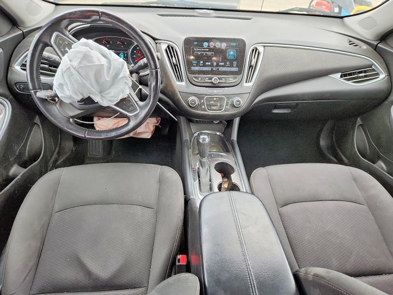 50885796 :رقم المزاد ، 1G1ZD5ST8JF121611 vin ، 2018 Chevrolet Malibu مزاد بيع