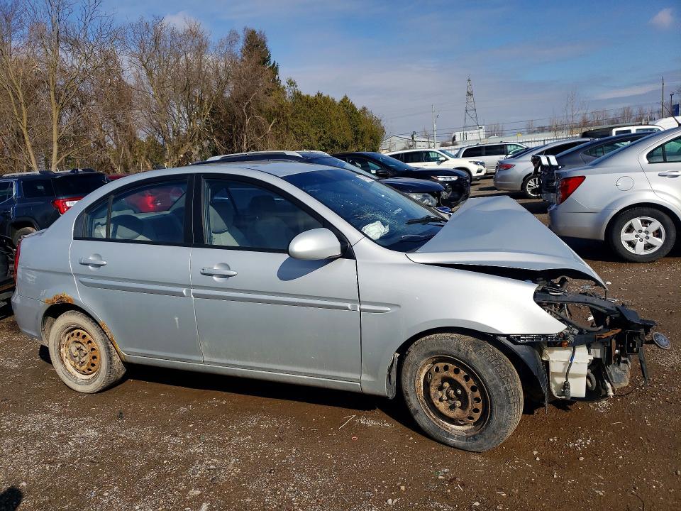 2009 Hyundai Accent Gls 4dr მანქანა იყიდება აუქციონზე, vin: KMHCN45C69U371593, აუქციონის ნომერი: 47810116