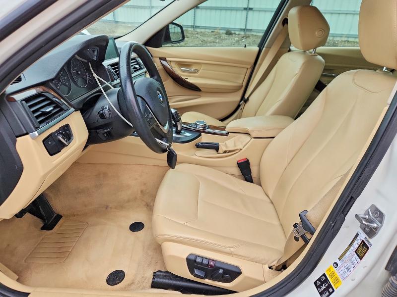 51112736 :رقم المزاد ، WBA3D5C59FK291212 vin ، 2015 Bmw 328 مزاد بيع