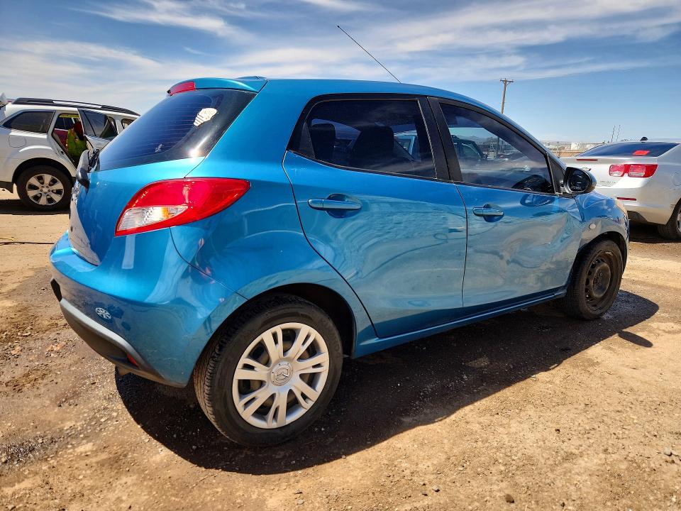2012 Mazda Mazda2 მანქანა იყიდება აუქციონზე, vin: JM1DE1KY3C0144688, აუქციონის ნომერი: 51199056