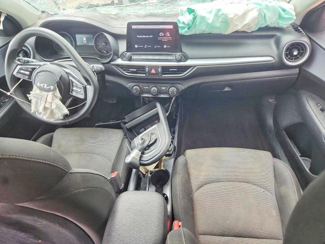 2024 Kia Forte მანქანა იყიდება აუქციონზე, vin: 3KPF24AD8RE792528, აუქციონის ნომერი: 49108436