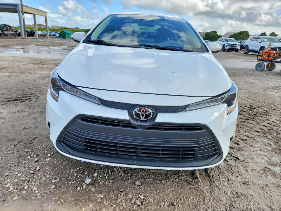 Продаж на аукціоні авто 2023 Toyota Corolla, vin: JTDB4MEE6PJ005121, номер лоту: 49577786