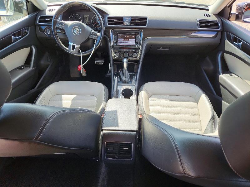 51849196 :رقم المزاد ، 1VWBS7A38FC096761 vin ، 2015 Volkswagen Passat مزاد بيع