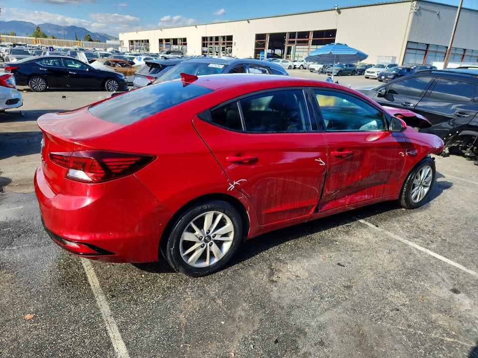 50369686 :رقم المزاد ، KMHD84LF2KU745826 vin ، 2019 Hyundai Elantra مزاد بيع