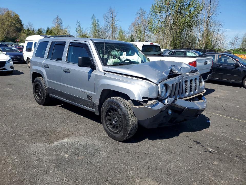 49273406 :رقم المزاد ، 1C4NJPBA0HD117972 vin ، 2017 Jeep Patriot مزاد بيع