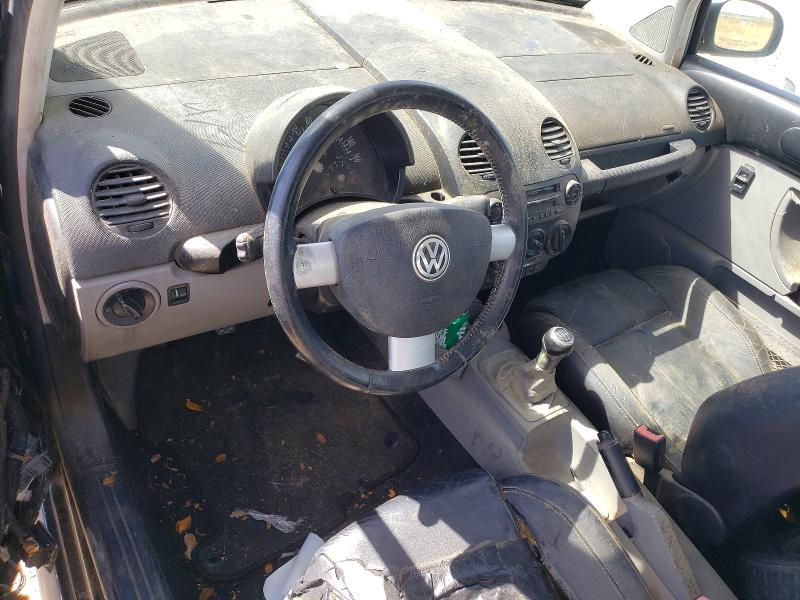 46398736 :رقم المزاد ، 3VWED21C22M436702 vin ، 2002 Volkswagen New Beetle مزاد بيع