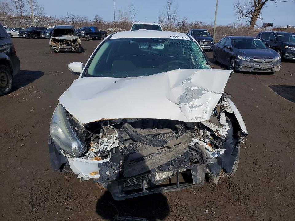 Продажа на аукционе авто 2015 Ford Focus, vin: 1FADP3K23FL351916, номер лота: 48323306