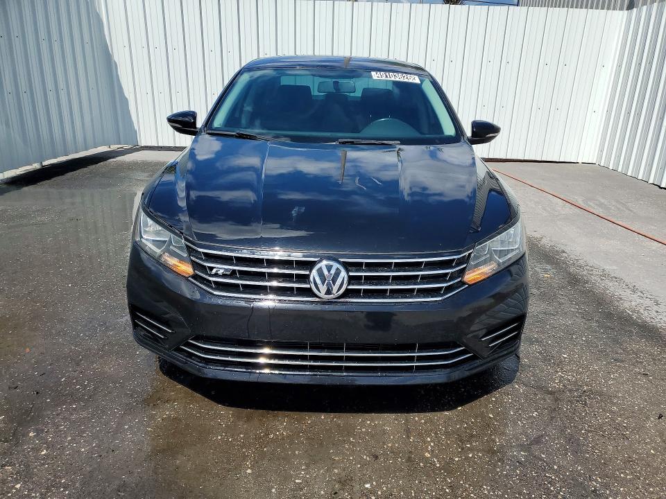 Продаж на аукціоні авто 2016 Volkswagen Passat, vin: 1VWAT7A3XGC057812, номер лоту: 49103626