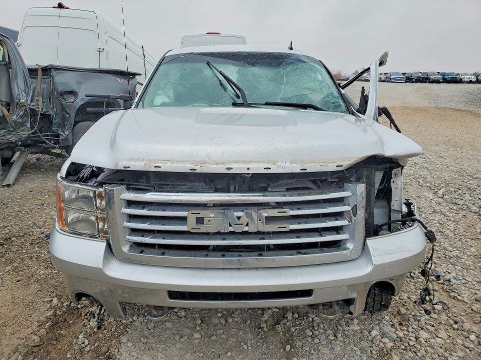 48151596 :رقم المزاد ، 3GTP2WE73CG280479 vin ، 2012 Gmc Sierra مزاد بيع