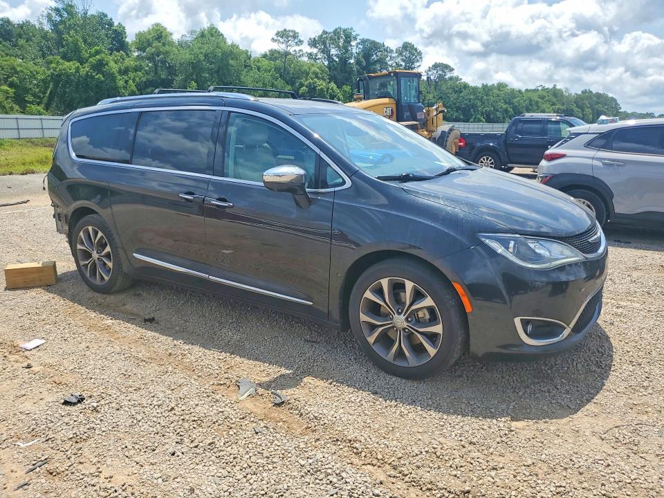 Продаж на аукціоні авто 2017 Chrysler Pacifica, vin: 2C4RC1GG4HR545272, номер лоту: 51343516