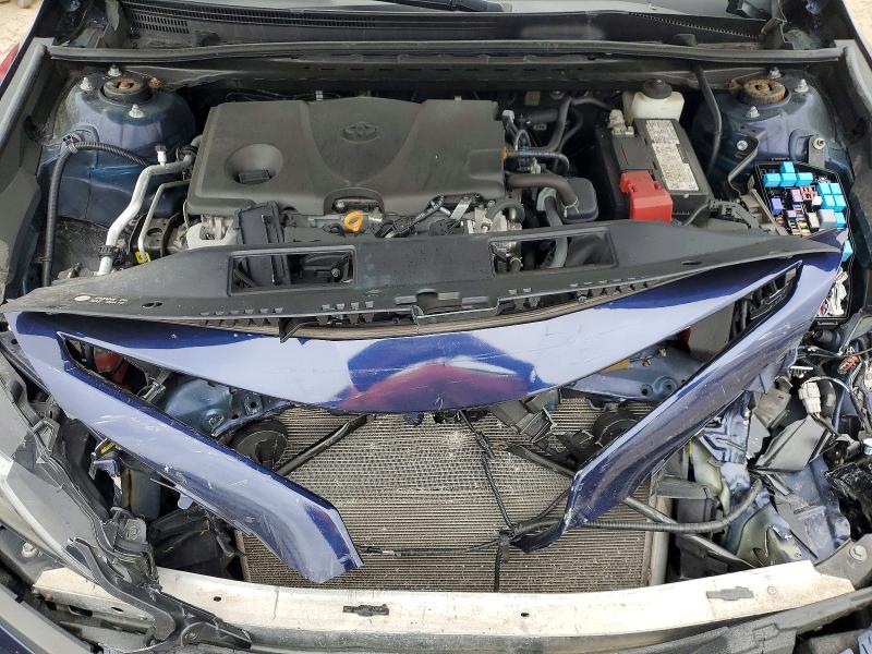 50557376 :رقم المزاد ، 4T1G11AK7MU567611 vin ، 2021 Toyota Camry مزاد بيع