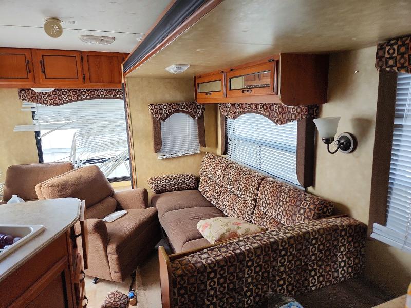 Продажа на аукционе авто 2010 Catalina Coachmen, vin: 5ZT2CAUB3AA007780, номер лота: 49260106