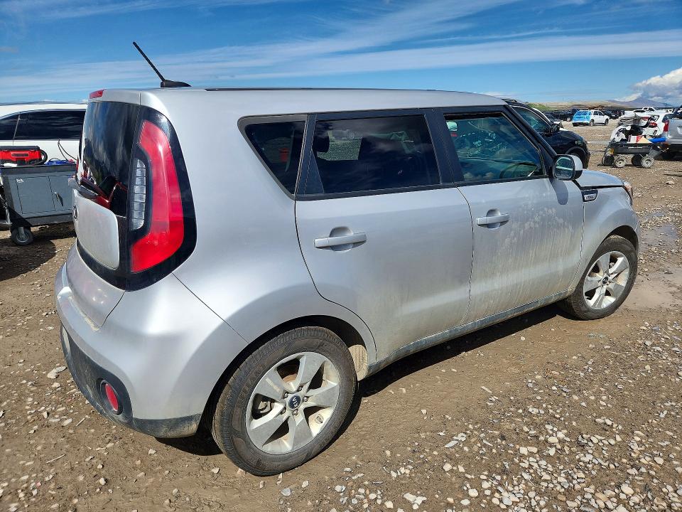 Продажа на аукционе авто 2018 Kia Soul, vin: KNDJN2A26J7560826, номер лота: 49638916