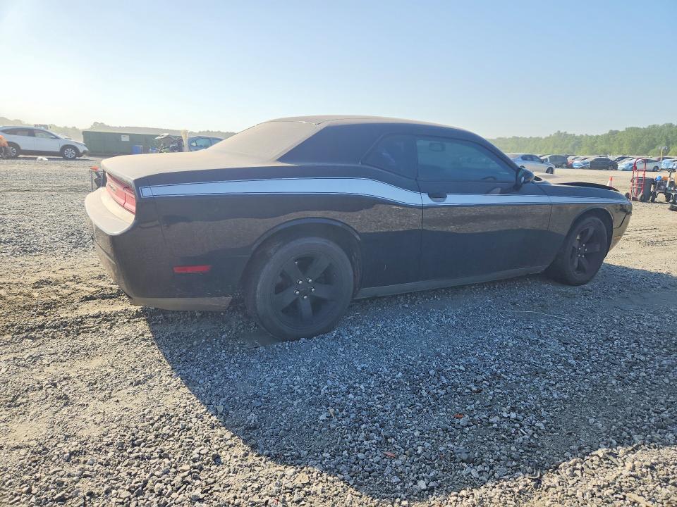 50579056 :رقم المزاد ، 2B3CJ4DG1BH605010 vin ، 2011 Dodge Challenger مزاد بيع
