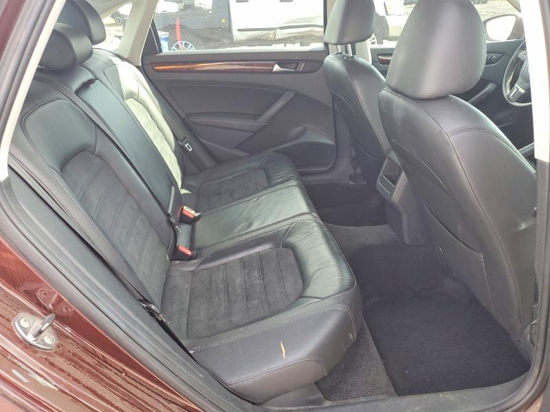 48541496 :رقم المزاد ، 1VWCN7A3XCC040313 vin ، 2012 Volkswagen Passat مزاد بيع