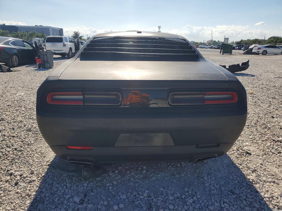 Продажа на аукционе авто 2015 Dodge Challenger, vin: 2C3CDZAG7FH798183, номер лота: 51786226