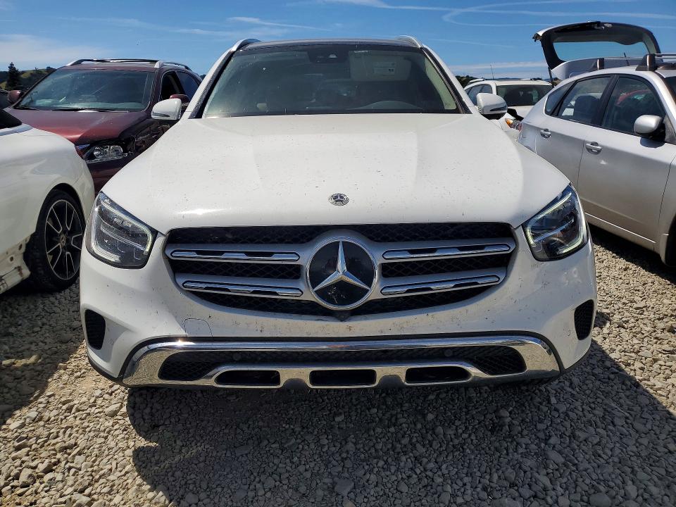 49010836 :رقم المزاد ، W1N0G8DB7NG110301 vin ، 2022 Mercedes-benz Glc مزاد بيع
