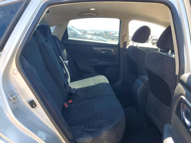 2015 Nissan Altima მანქანა იყიდება აუქციონზე, vin: 1N4AL3AP2FC101854, აუქციონის ნომერი: 48538116