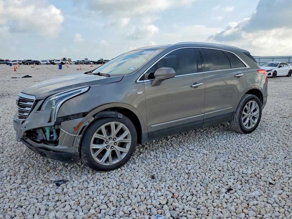 51111756 :رقم المزاد ، 1GYKNCRS0JZ127015 vin ، 2018 Cadillac Xt5 مزاد بيع