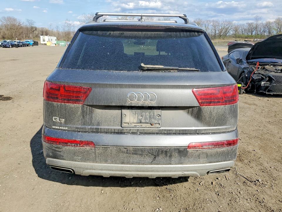 49724816 :رقم المزاد ، WA1AAAF78KD010325 vin ، 2019 Audi Q7 مزاد بيع