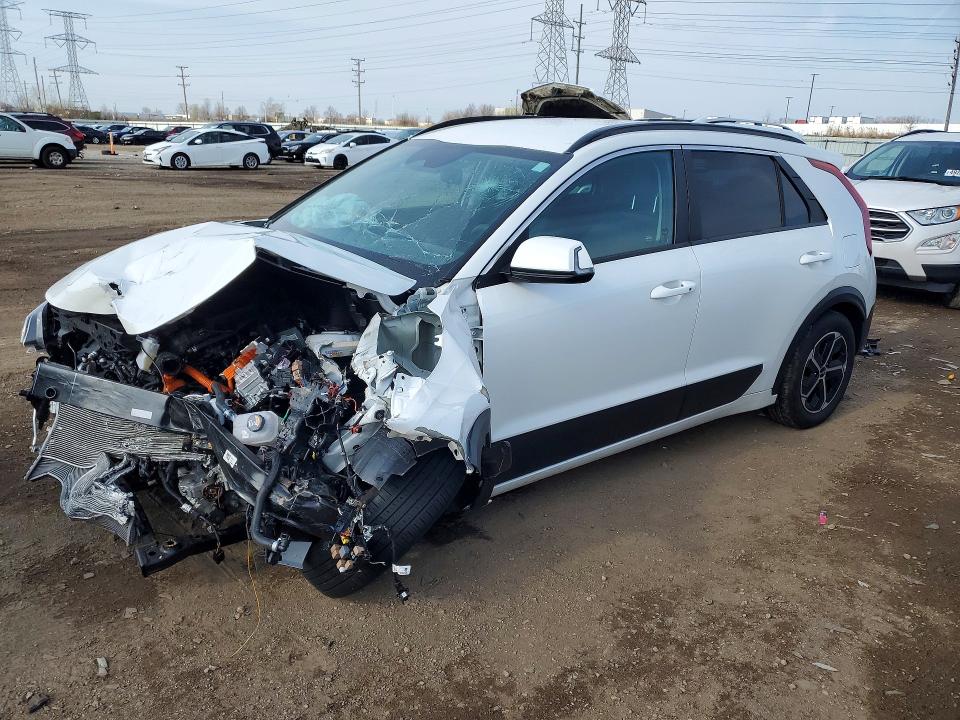 Продаж на аукціоні авто 2025 Kia Niro, vin: KNDCR3LE4S5262833, номер лоту: 49044426