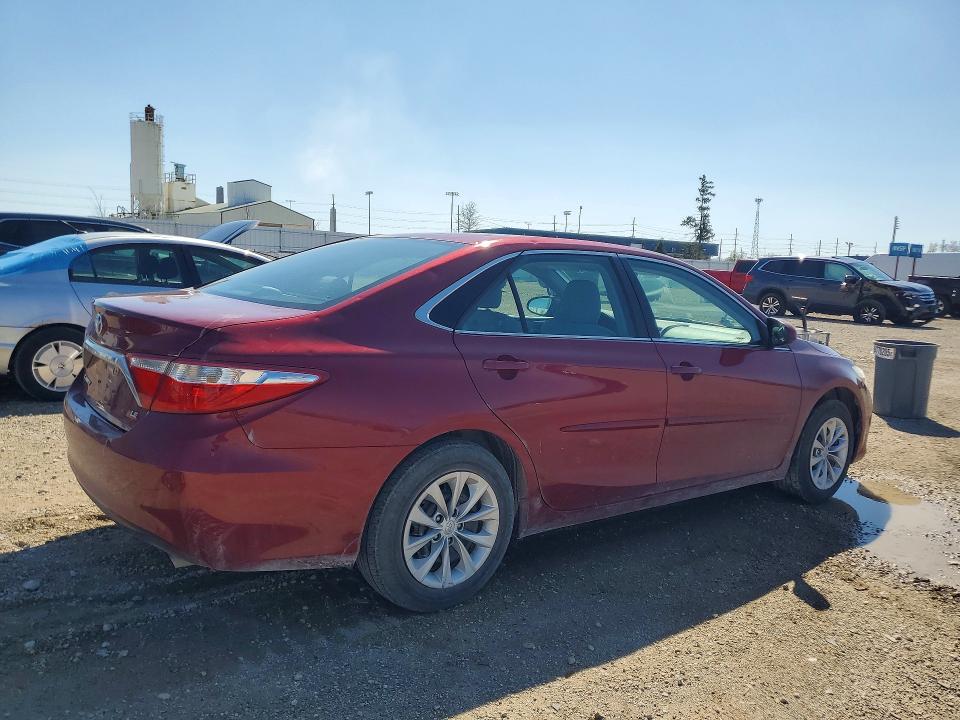 50053936 :رقم المزاد ، 4T1BF1FK6GU582495 vin ، 2016 Toyota Camry مزاد بيع